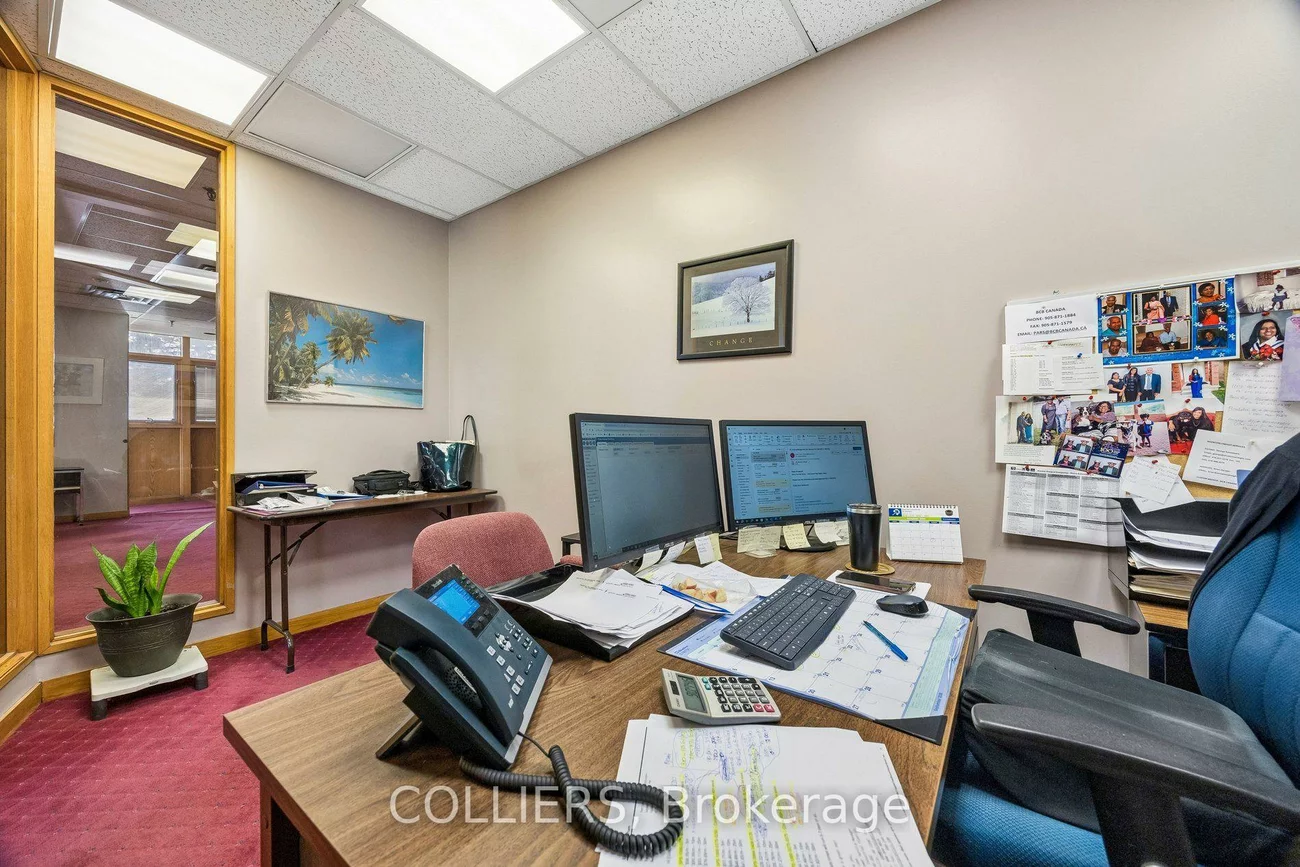 62, Densley, Brookhaven-Amesbury, Toronto