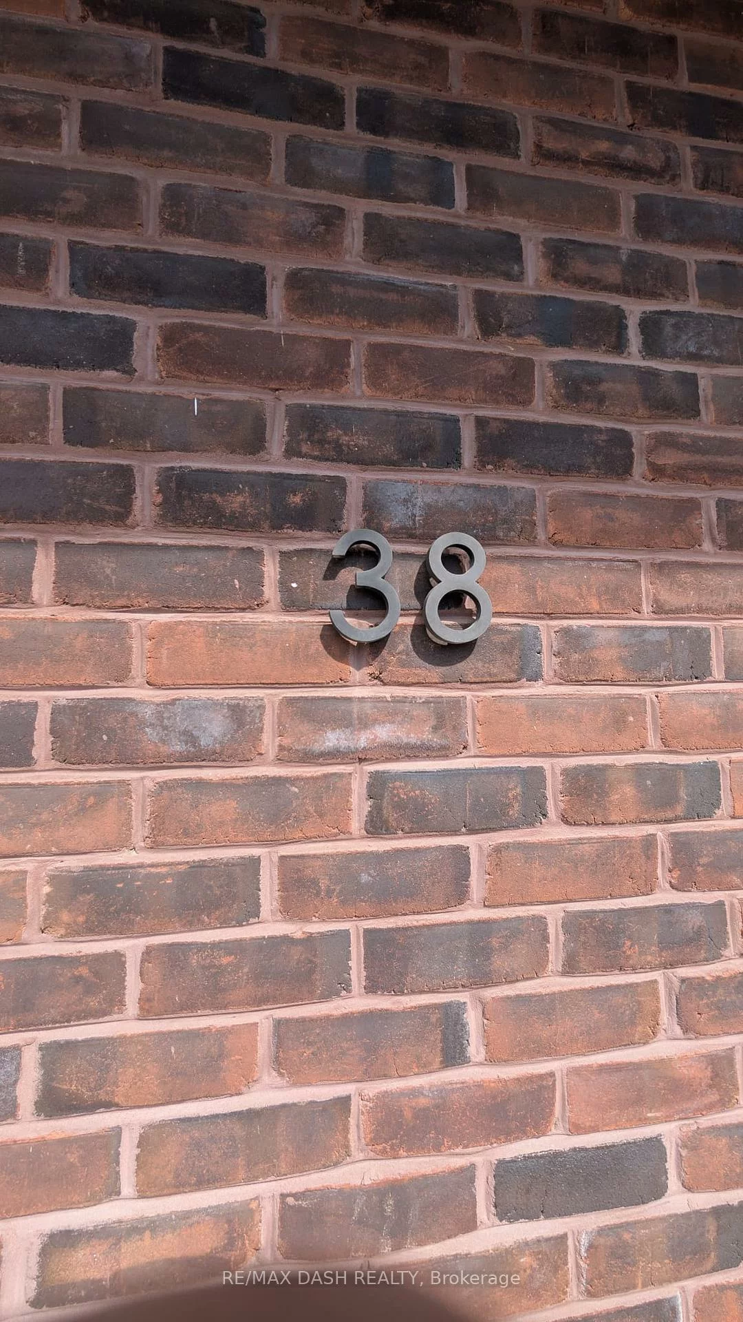 74, Jutland, Islington-City Centre West, Toronto