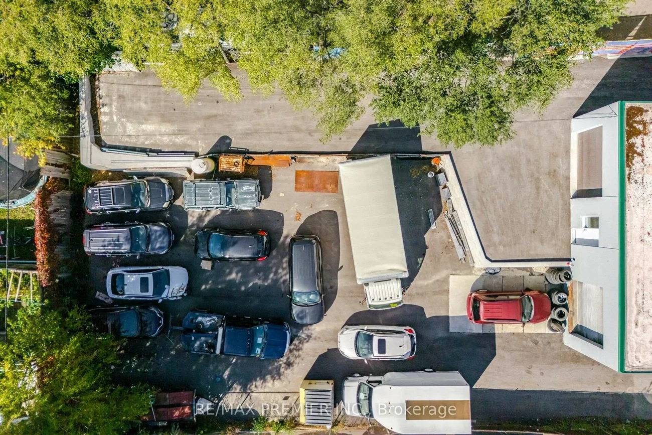 34, Rivalda, Humbermede, Toronto
