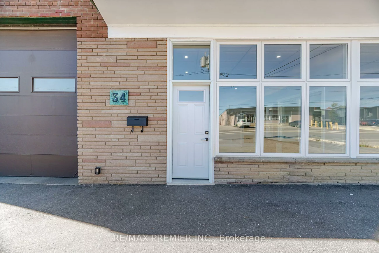 34, Rivalda, Humbermede, Toronto