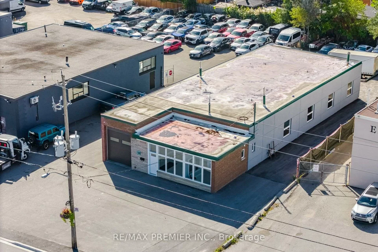 34, Rivalda, Humbermede, Toronto
