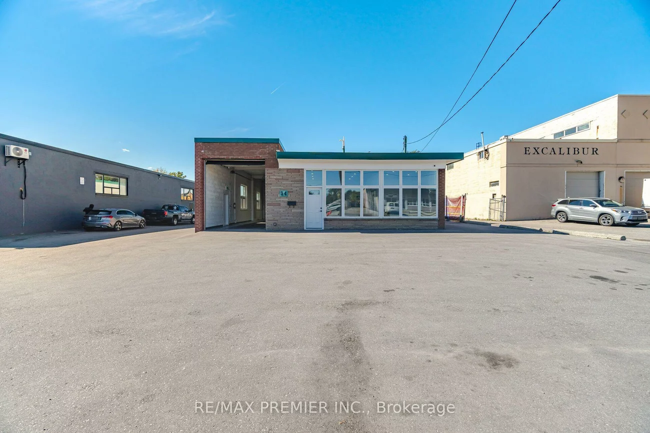 34, Rivalda, Humbermede, Toronto