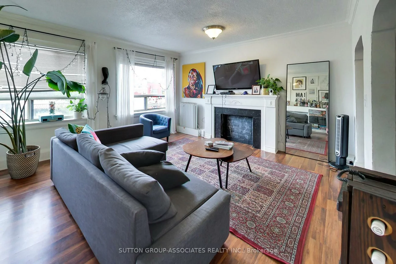 1181-1183, St Clair, Corso Italia-Davenport, Toronto