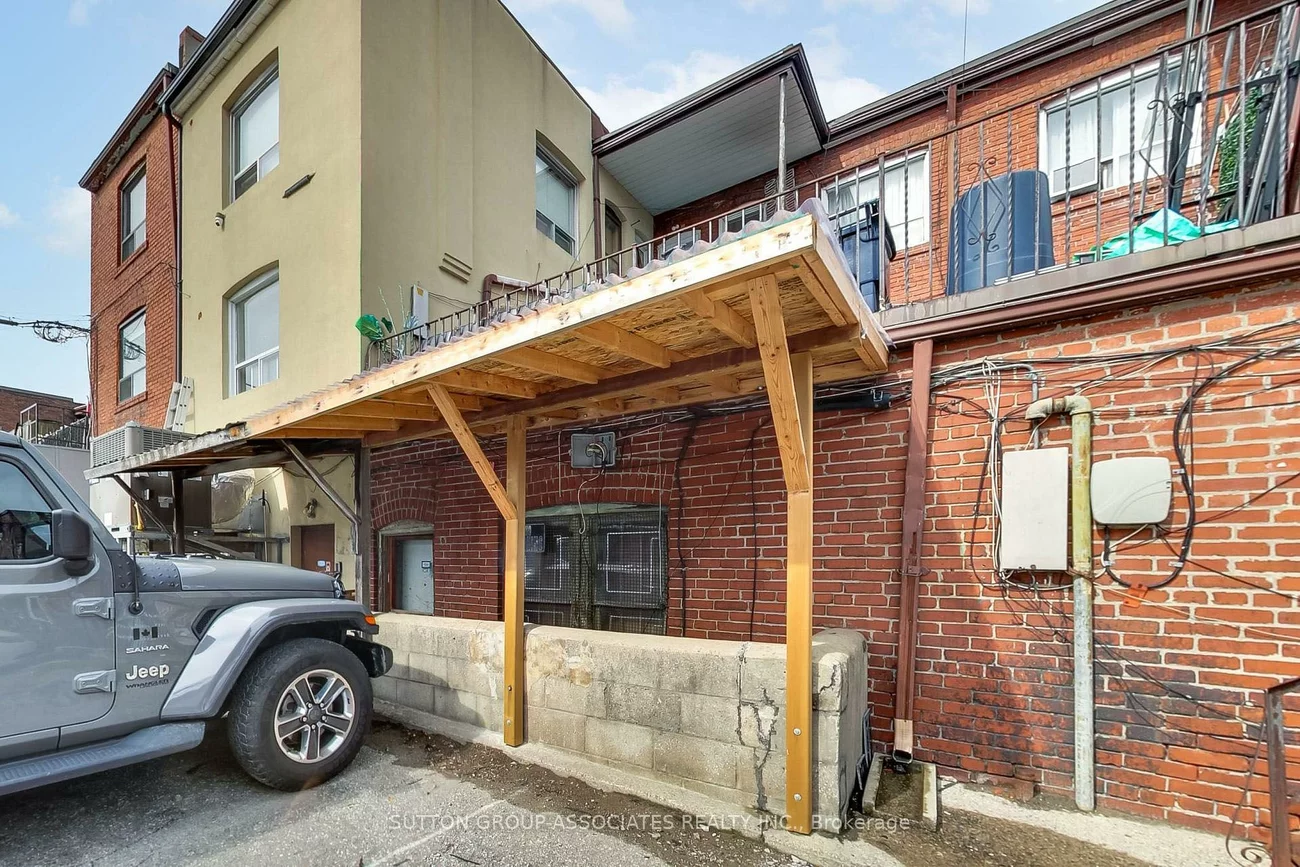 1181-1183, St Clair, Corso Italia-Davenport, Toronto