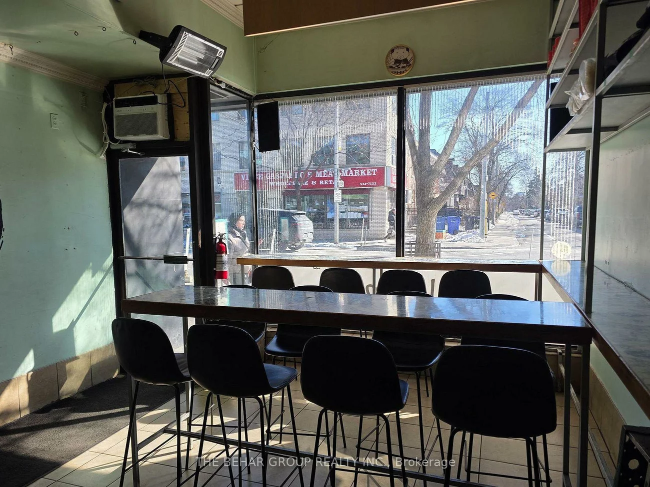 858, Bloor, Dovercourt-Wallace Emerson-Junction, Toronto
