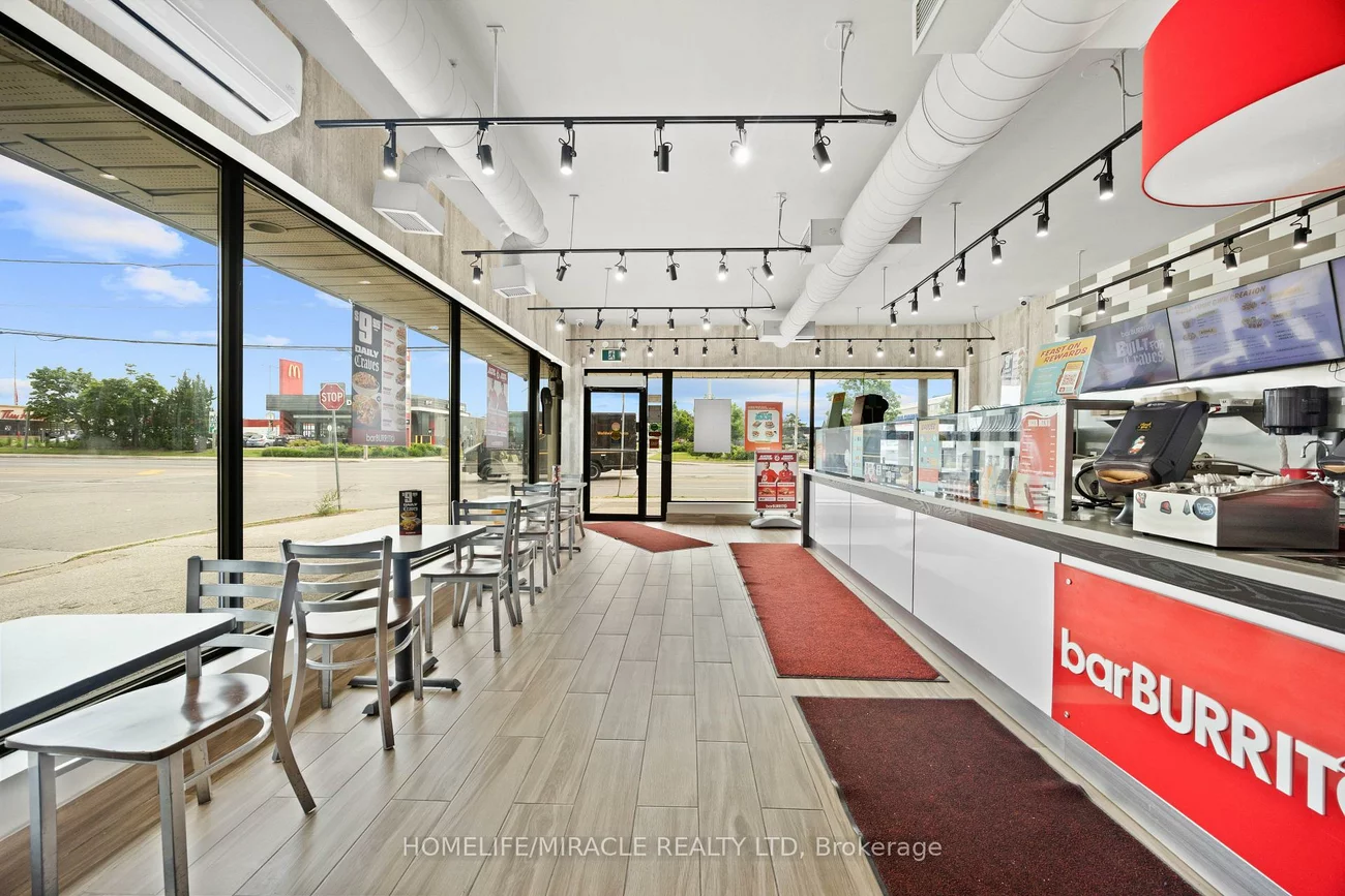 2600, Weston, Humberlea-Pelmo Park W4, Toronto