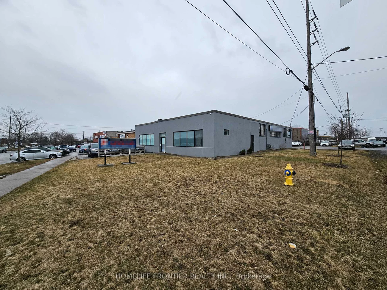 13, Racine, West Humber-Clairville, Toronto