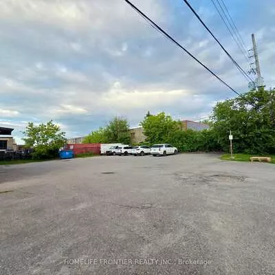 Commercial for sale, 13, Racine, West Humber-Clairville, Toronto