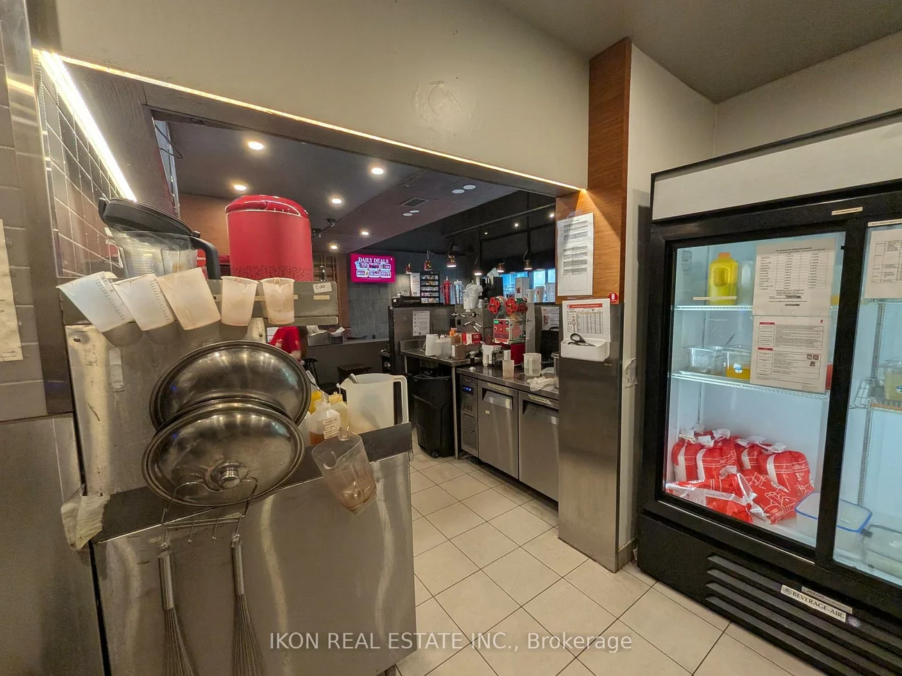 95, The Pond, York University Heights, Toronto