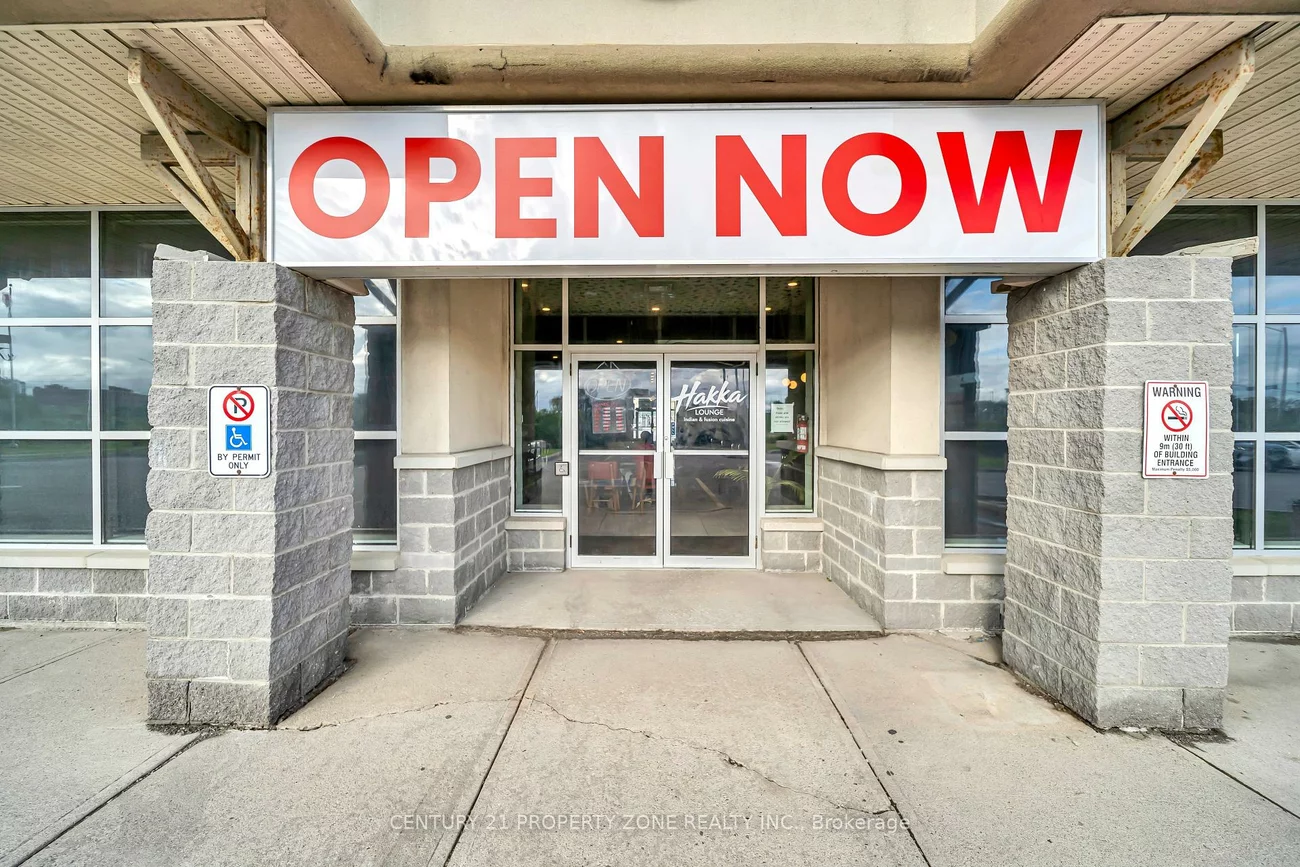 120, Queen Plate, West Humber-Clairville, Toronto