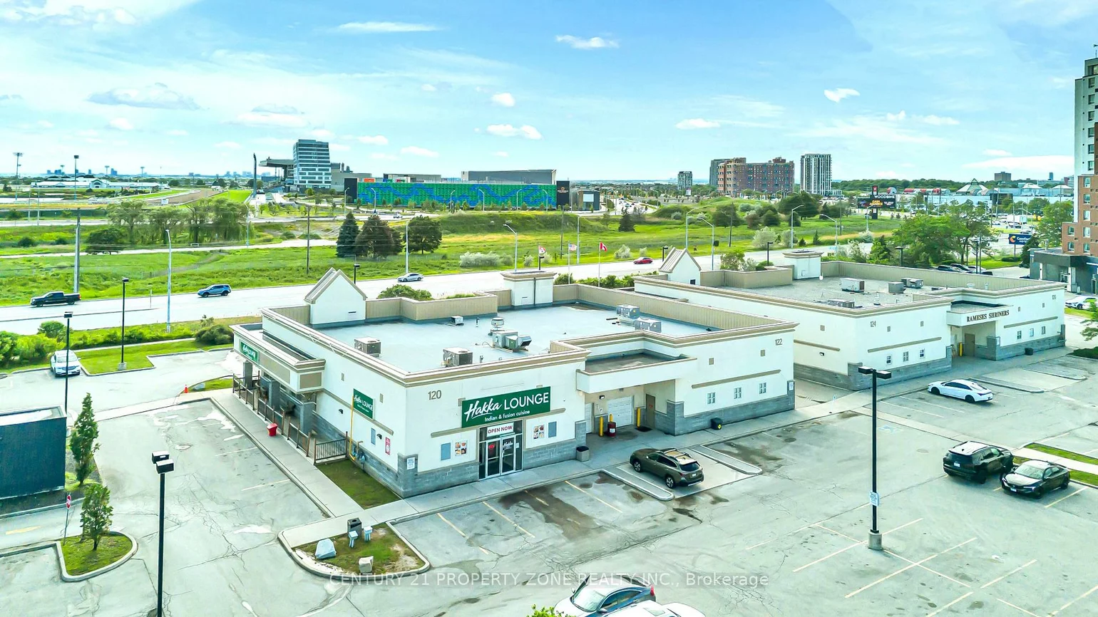 120, Queen Plate, West Humber-Clairville, Toronto