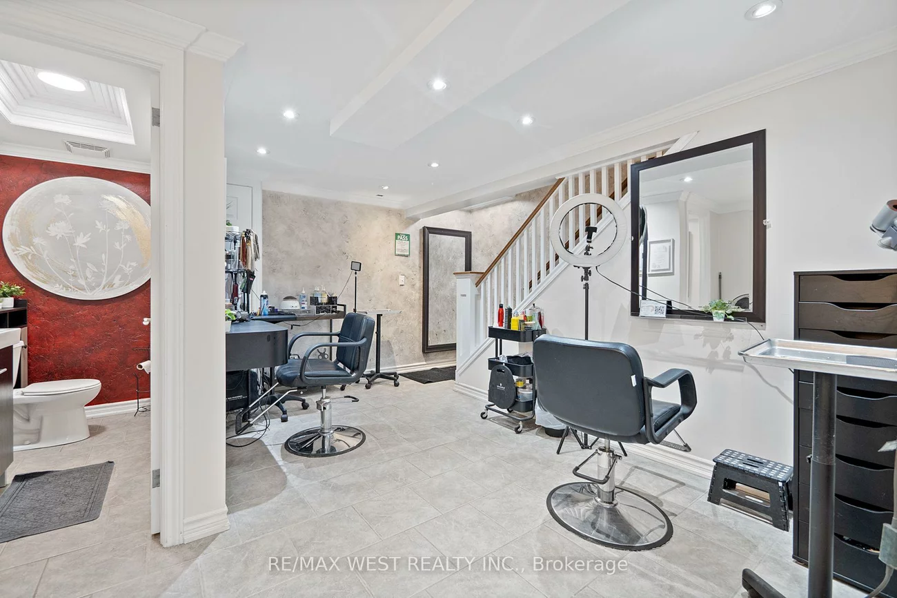 578, Marlee, Yorkdale-Glen Park, Toronto