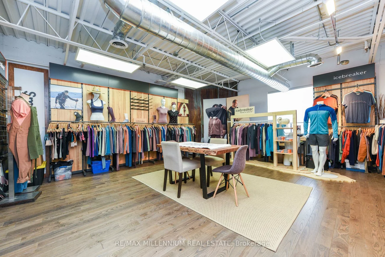 750, Oakdale, Glenfield-Jane Heights, Toronto