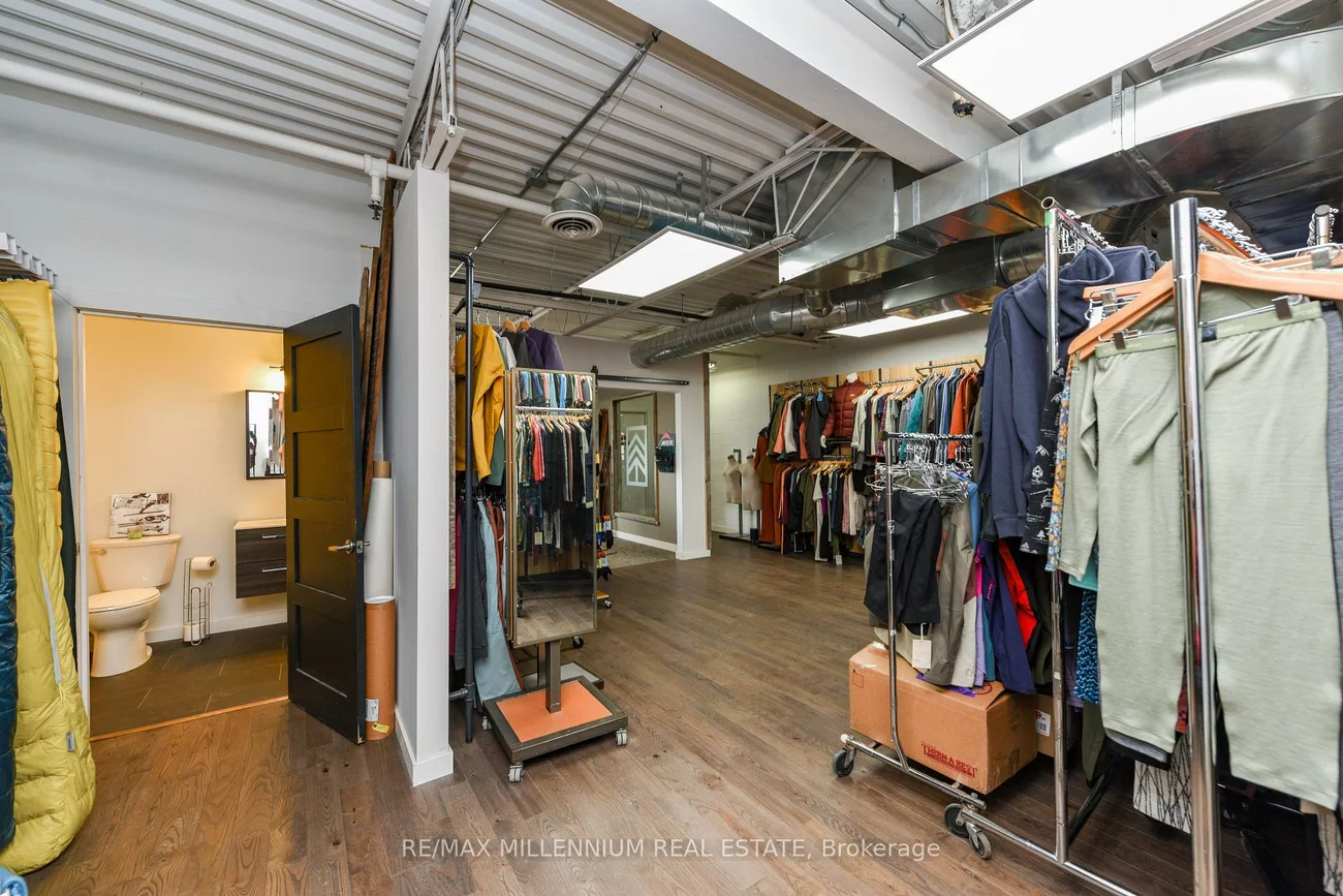 750, Oakdale, Glenfield-Jane Heights, Toronto