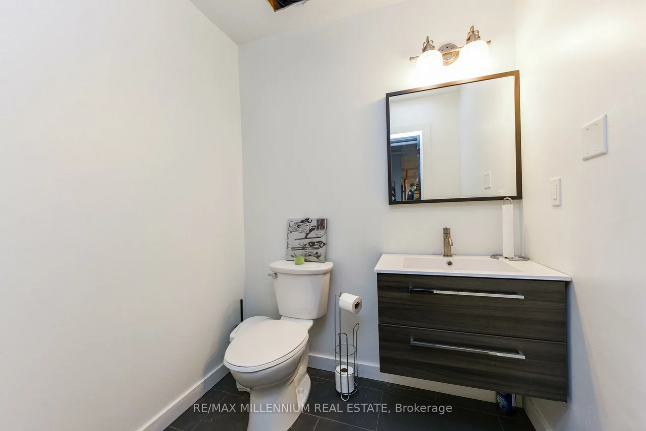 750, Oakdale, Glenfield-Jane Heights, Toronto