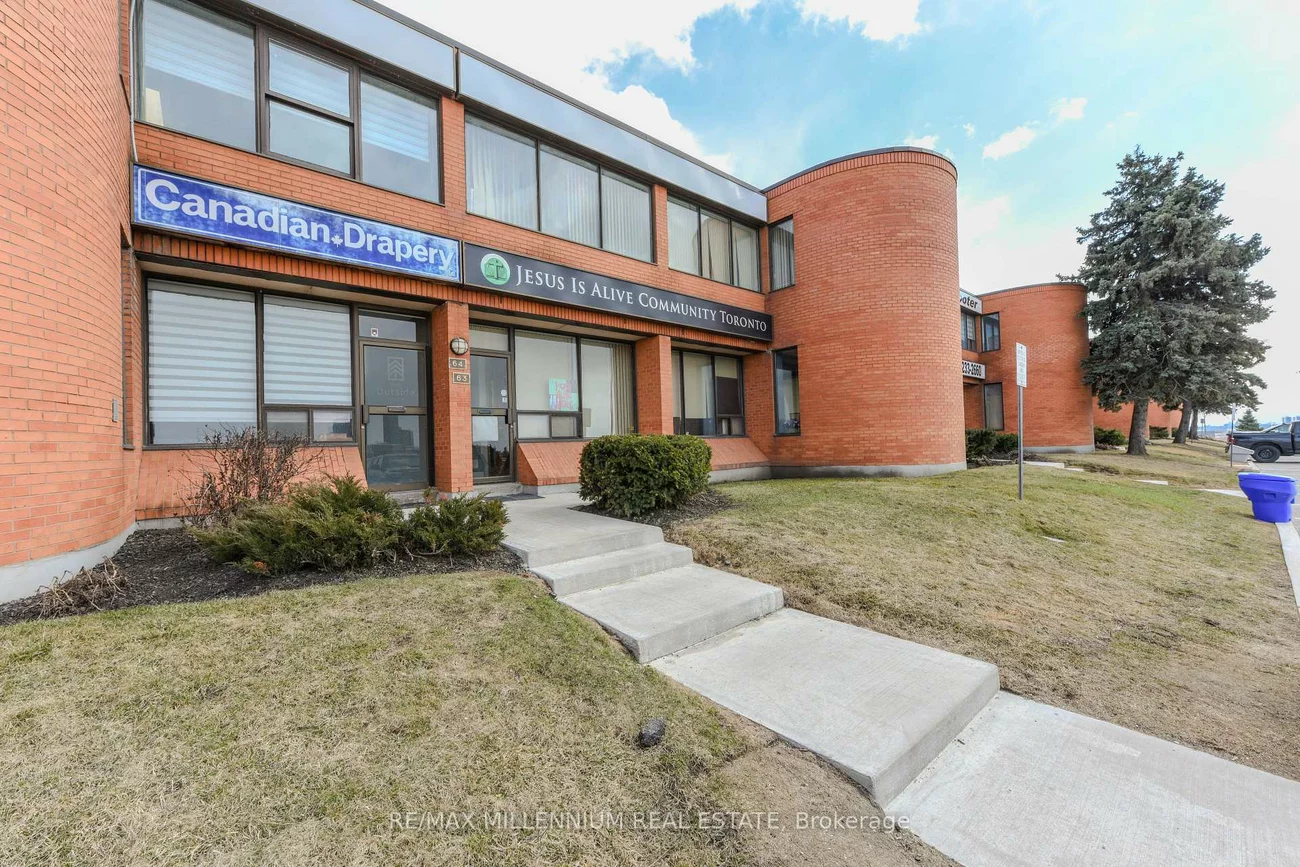 750, Oakdale, Glenfield-Jane Heights, Toronto