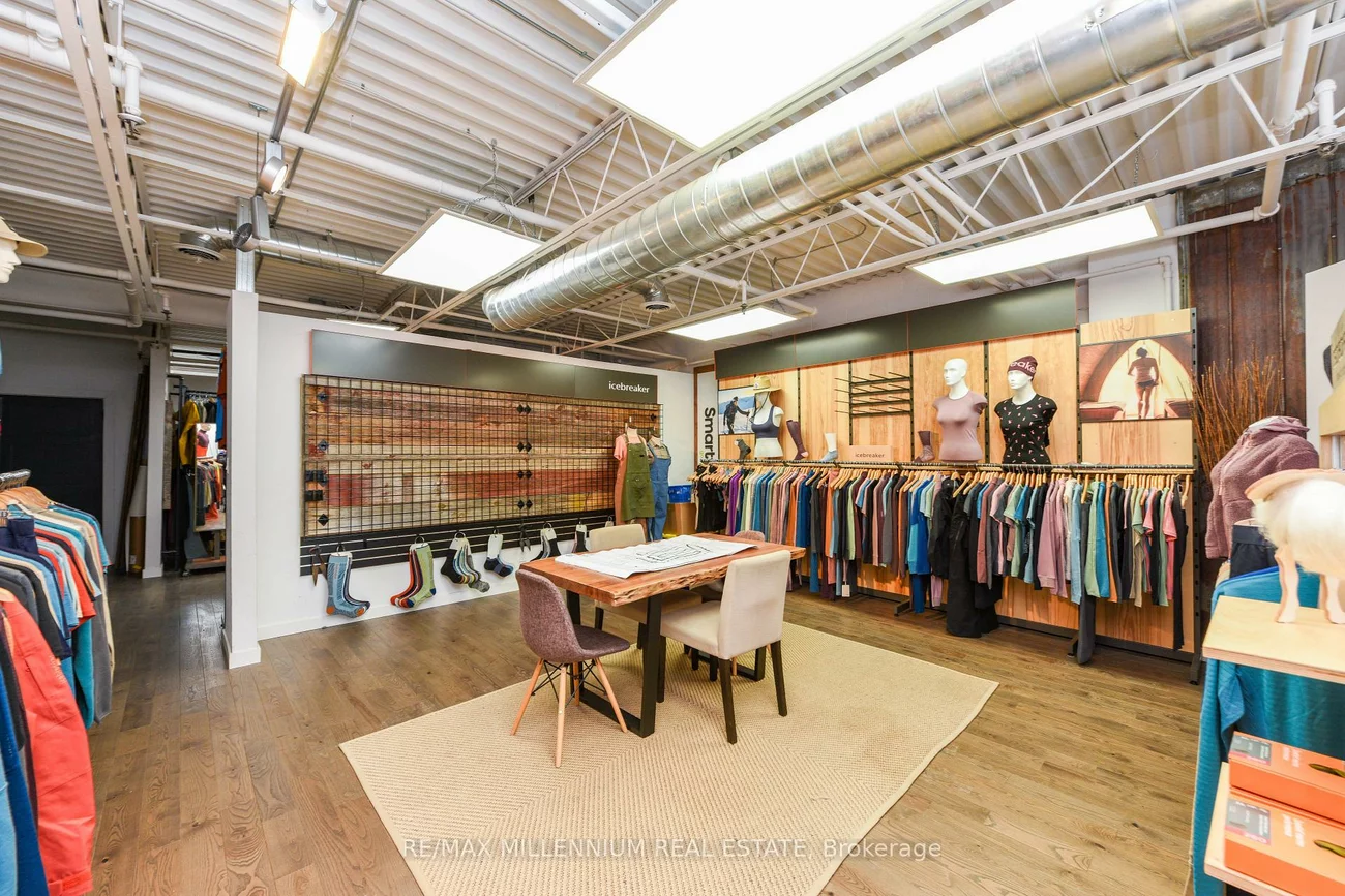 750, Oakdale, Glenfield-Jane Heights, Toronto