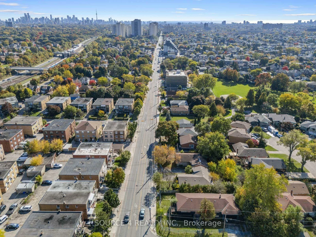 111, Wenderly, Yorkdale-Glen Park, Toronto