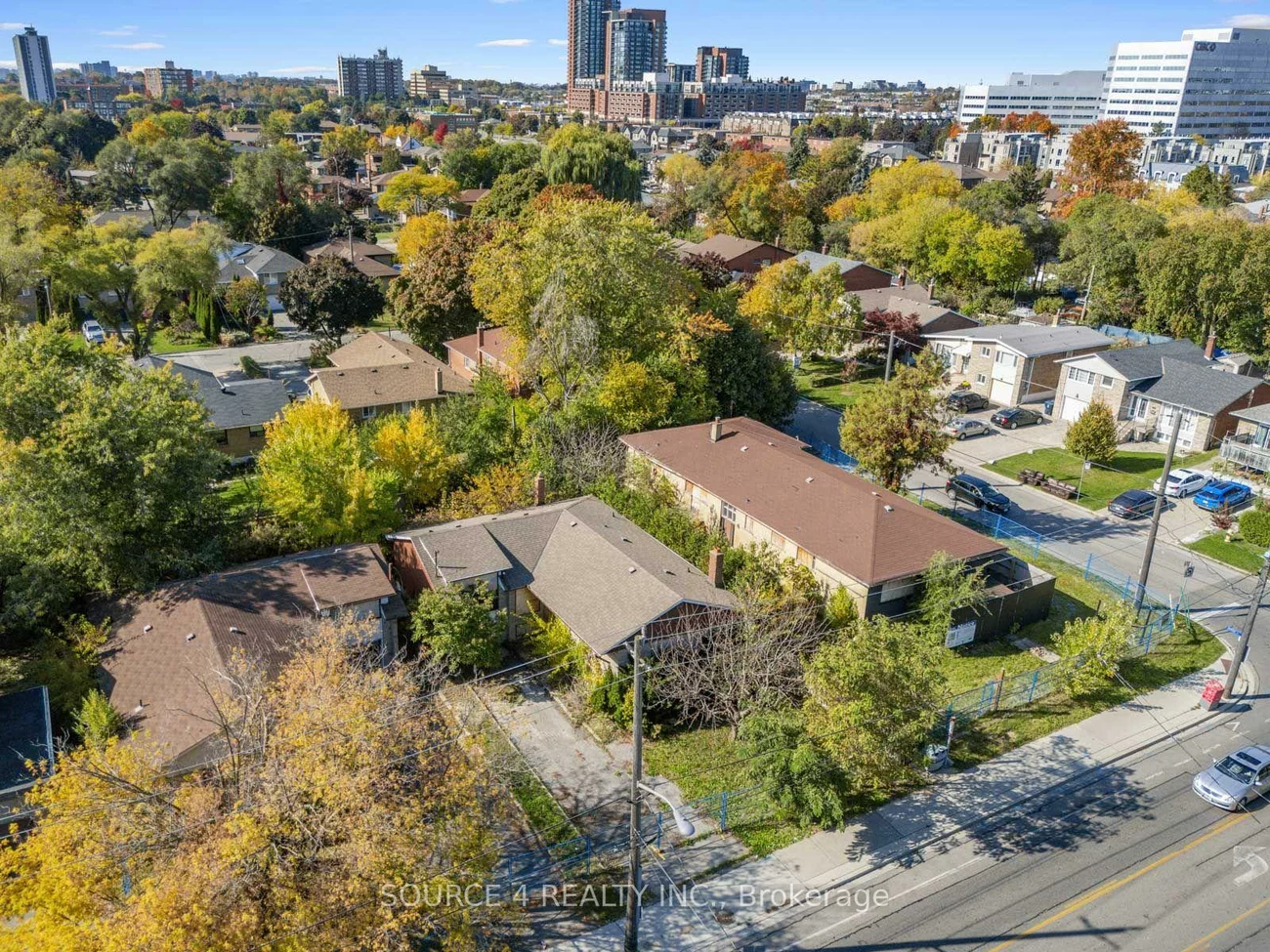 111, Wenderly, Yorkdale-Glen Park, Toronto
