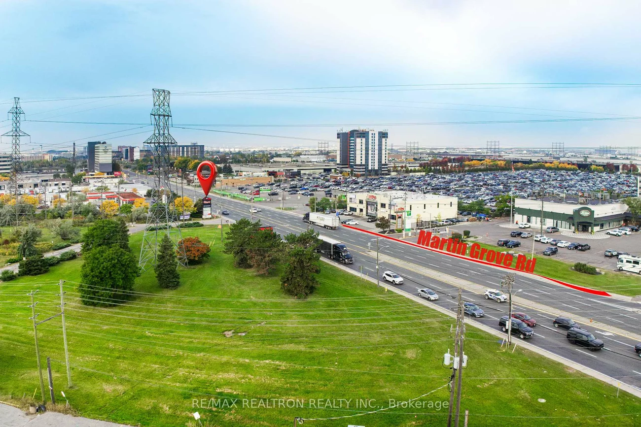 557, Dixon, West Humber-Clairville, Toronto