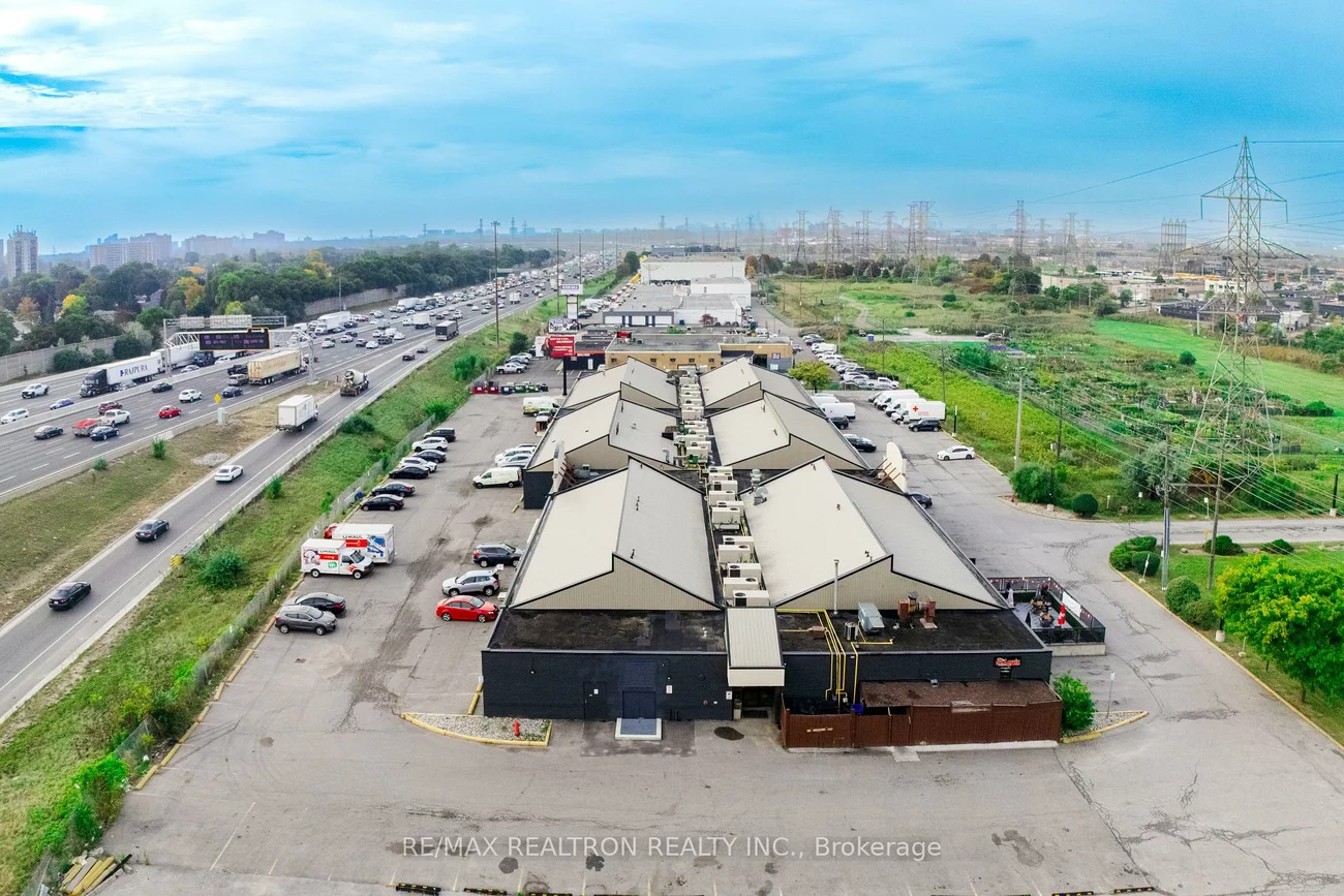 557, Dixon, West Humber-Clairville, Toronto