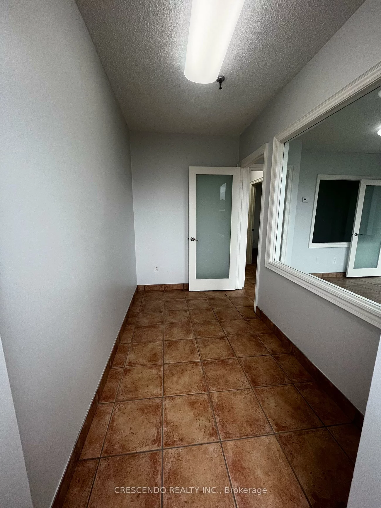 131, Winges, Pine Valley Business Park, Vaughan