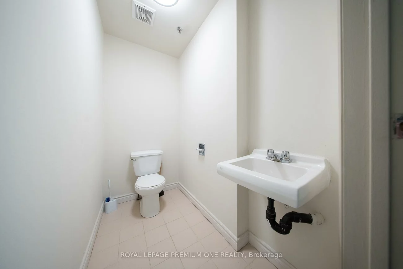 65, Woodstream, West Woodbridge Industrial Area, Vaughan