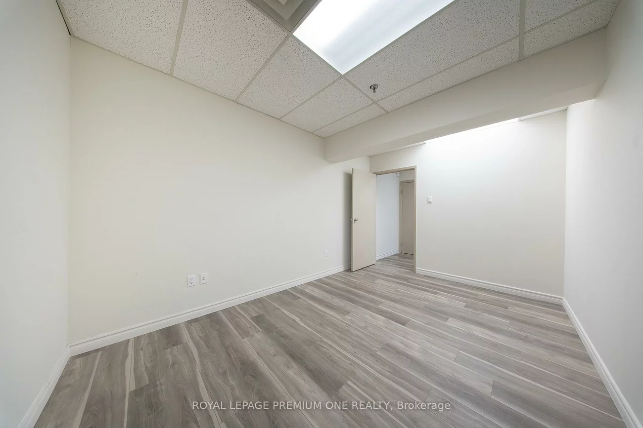 65, Woodstream, West Woodbridge Industrial Area, Vaughan