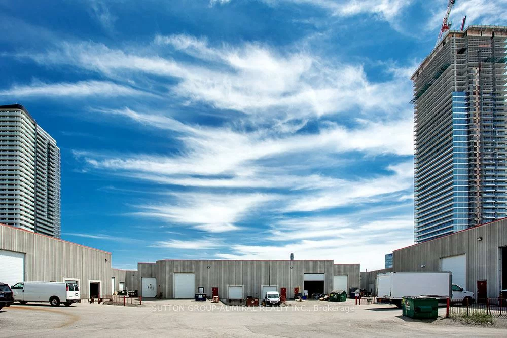 201, Millway, Concord, Vaughan