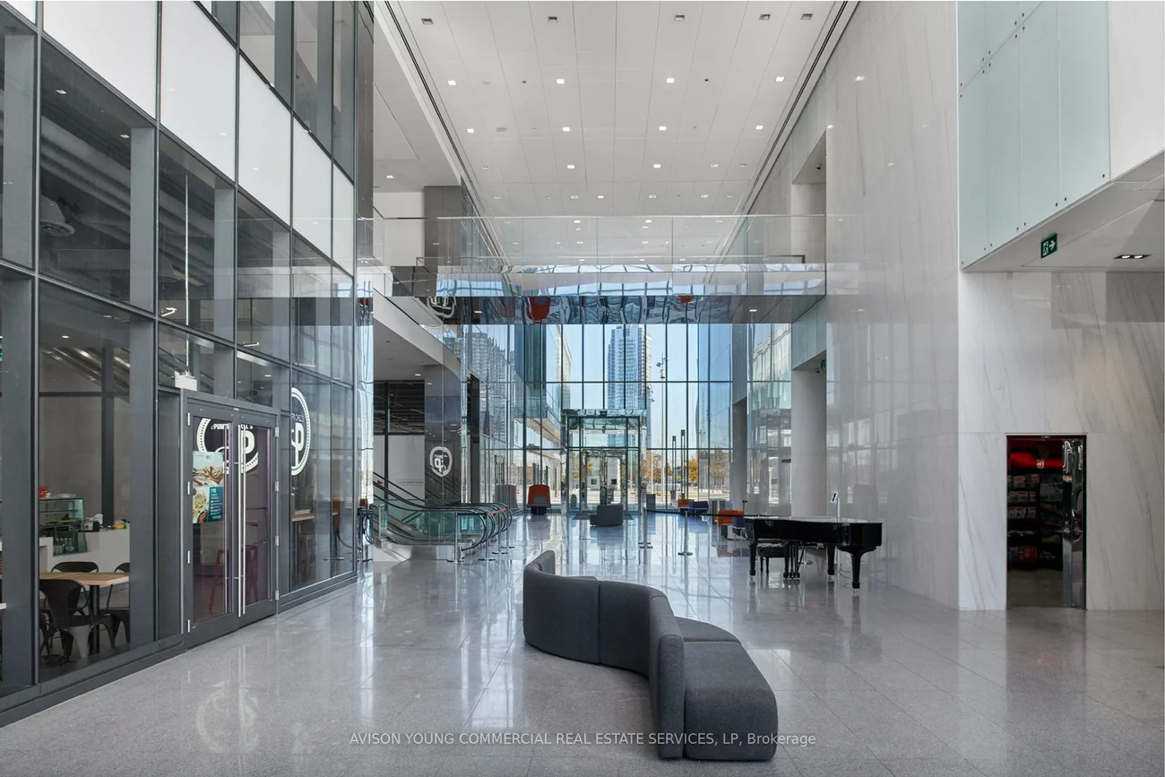 100, New Park, Vaughan Corporate Centre, Vaughan