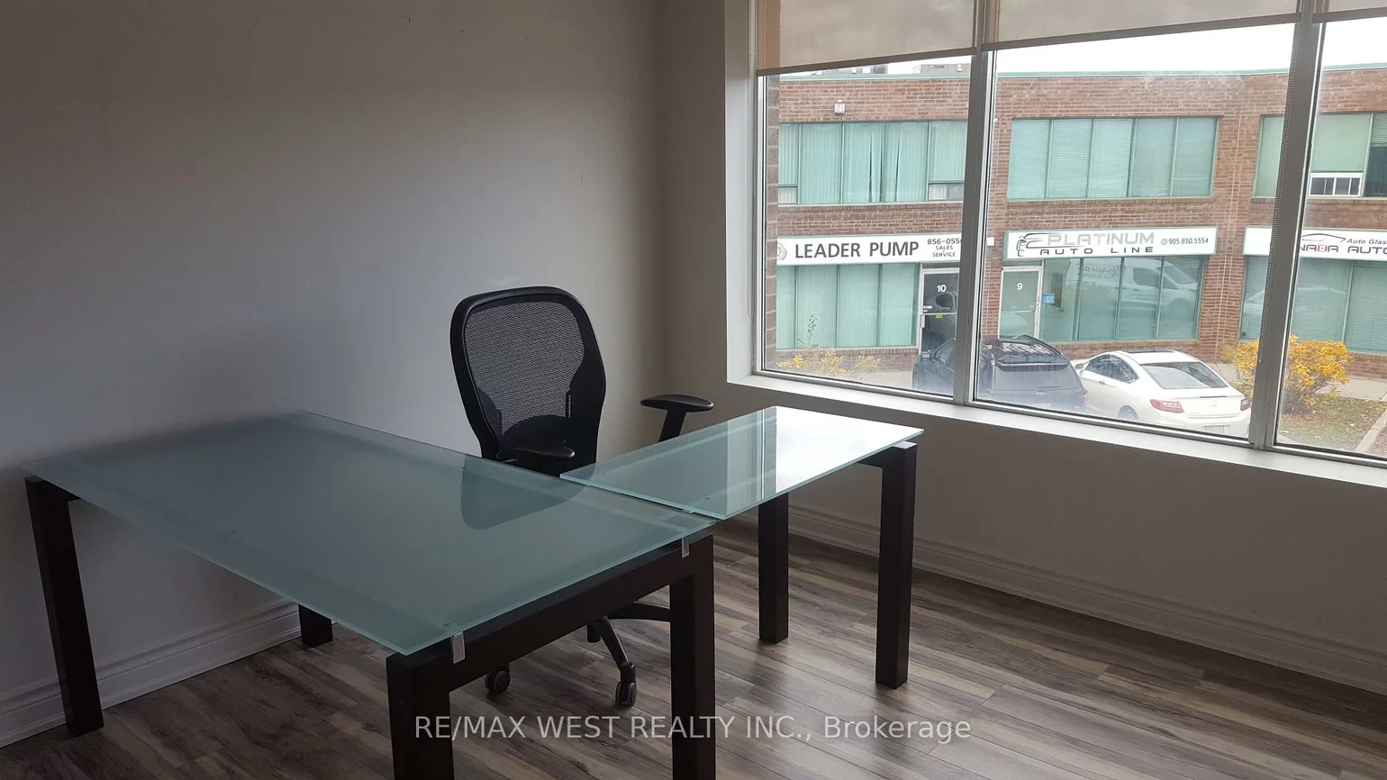 115, Woodstream, Vaughan Grove, Vaughan
