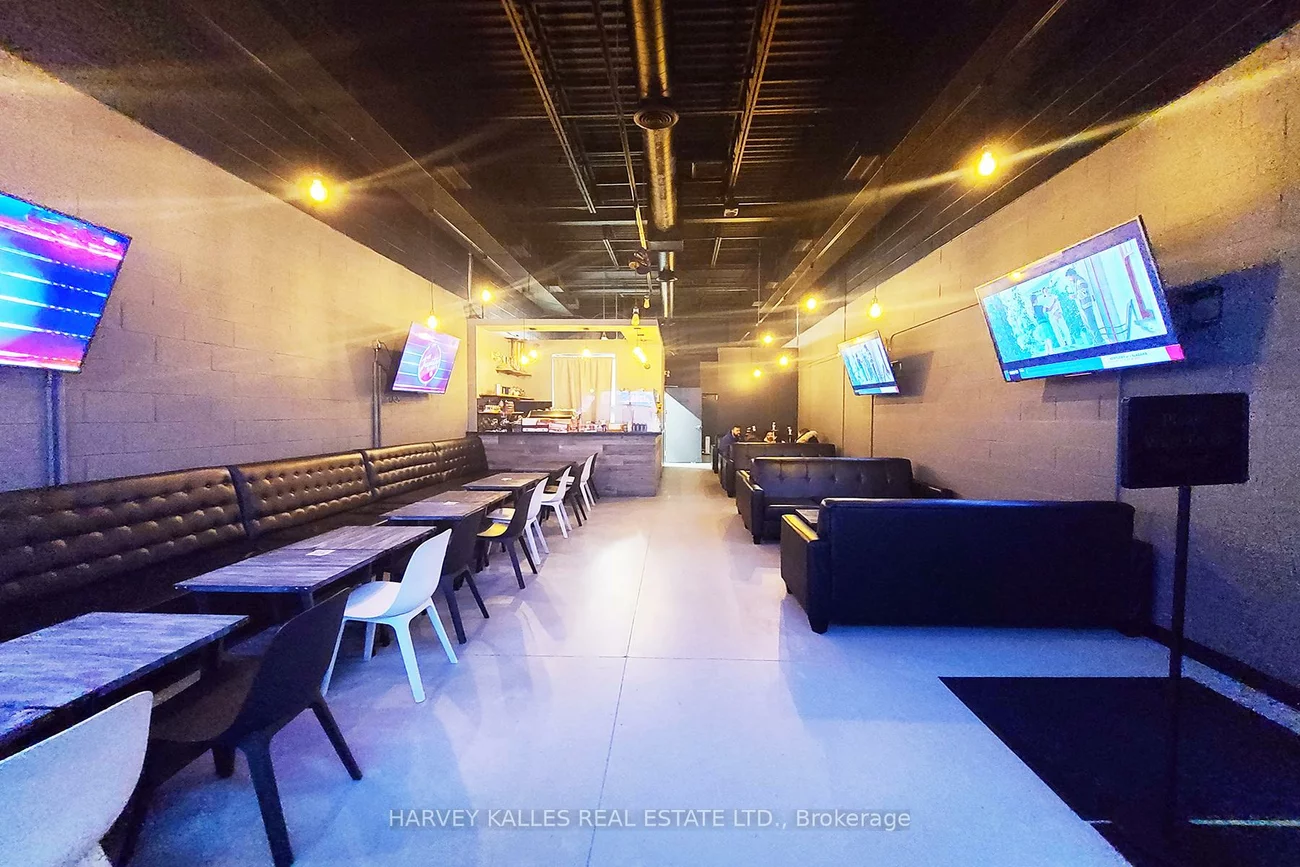 8099, Weston, East Woodbridge, Vaughan