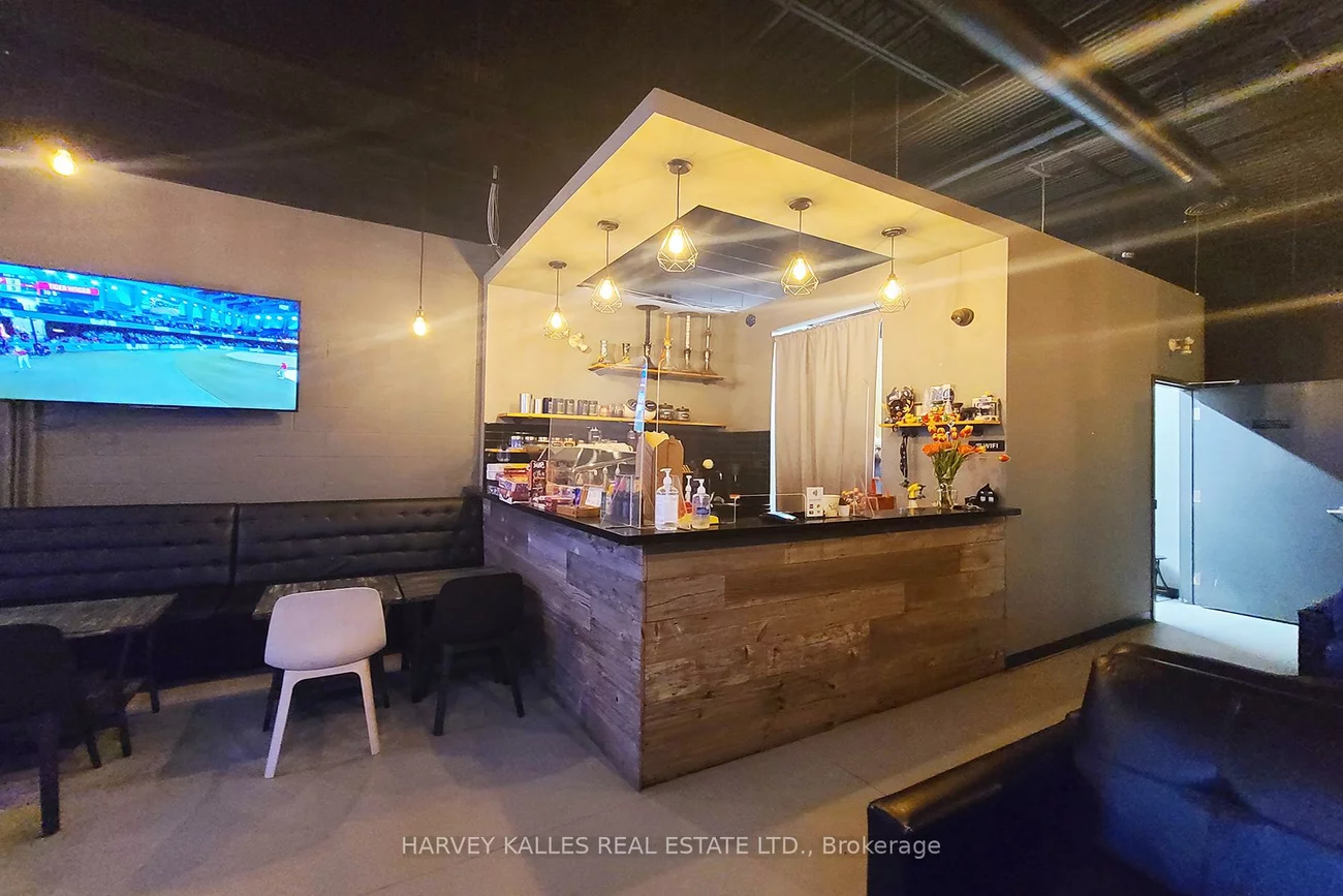 8099, Weston, East Woodbridge, Vaughan