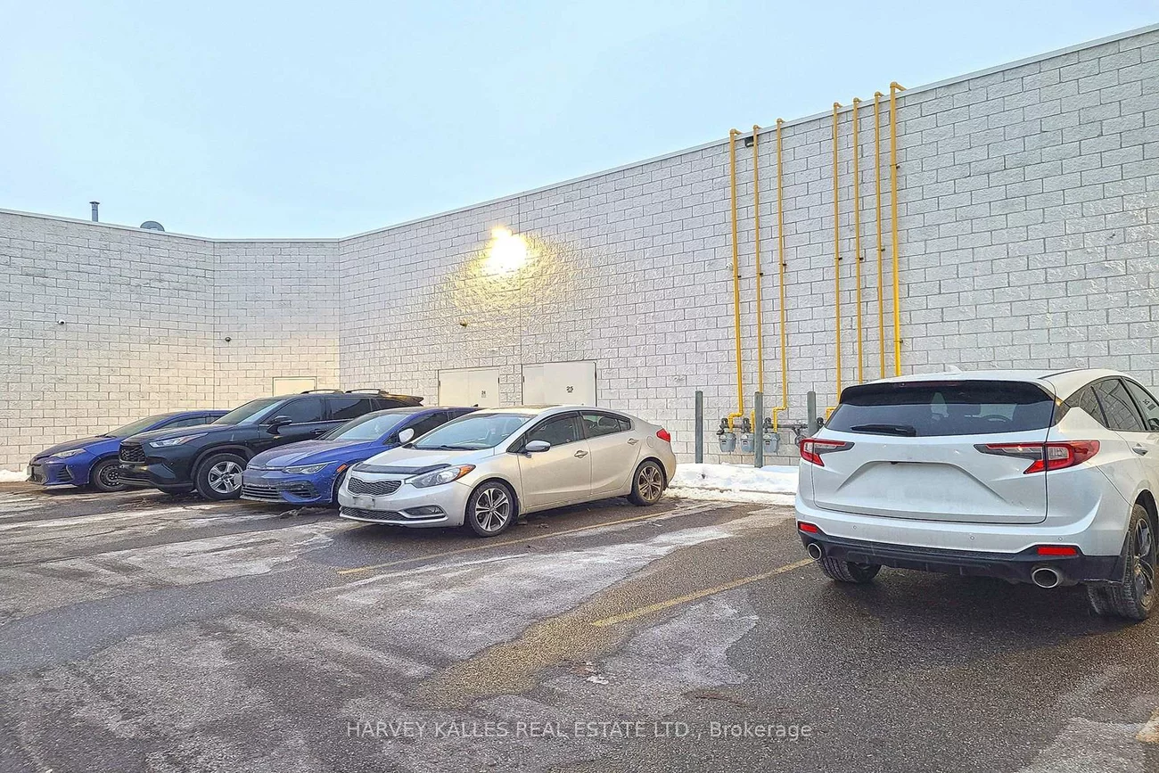 8099, Weston, East Woodbridge, Vaughan