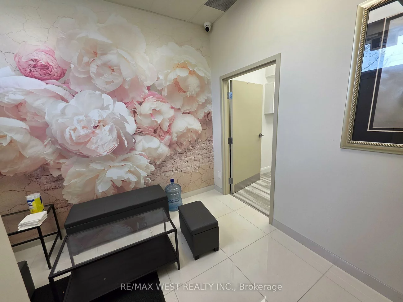 1480, Major Mackenzie Dr W, Patterson, Vaughan