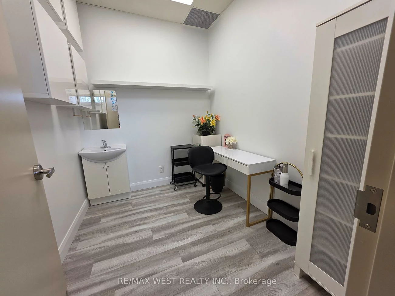 1480, Major Mackenzie Dr W, Patterson, Vaughan