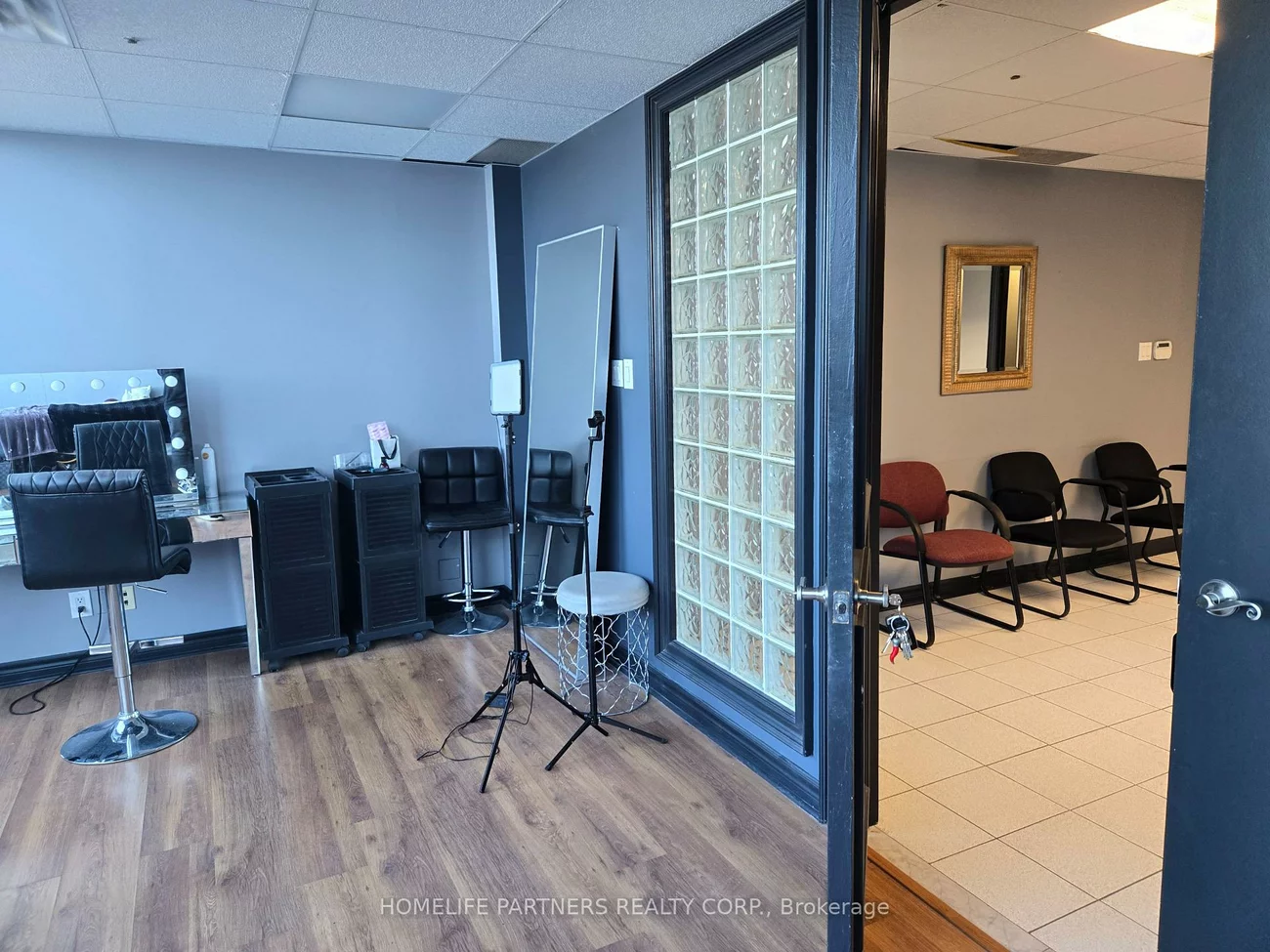 27, Roytec, East Woodbridge, Vaughan