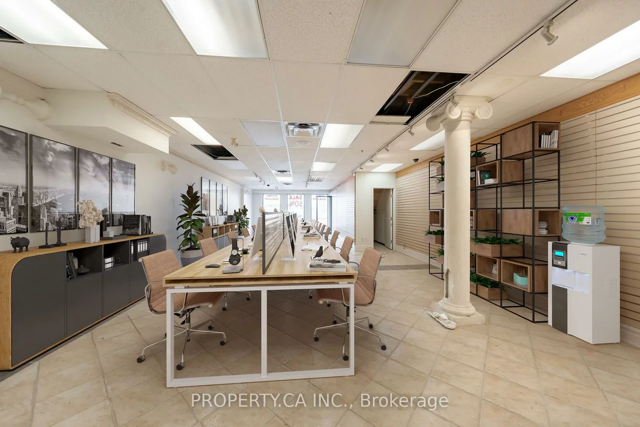 136, Winges, Pine Valley Business Park, Vaughan