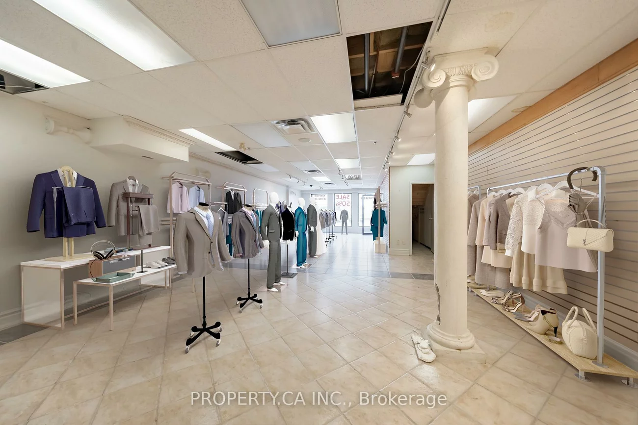 136, Winges, Pine Valley Business Park, Vaughan