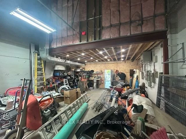 120, Woodstream, Vaughan Grove, Vaughan