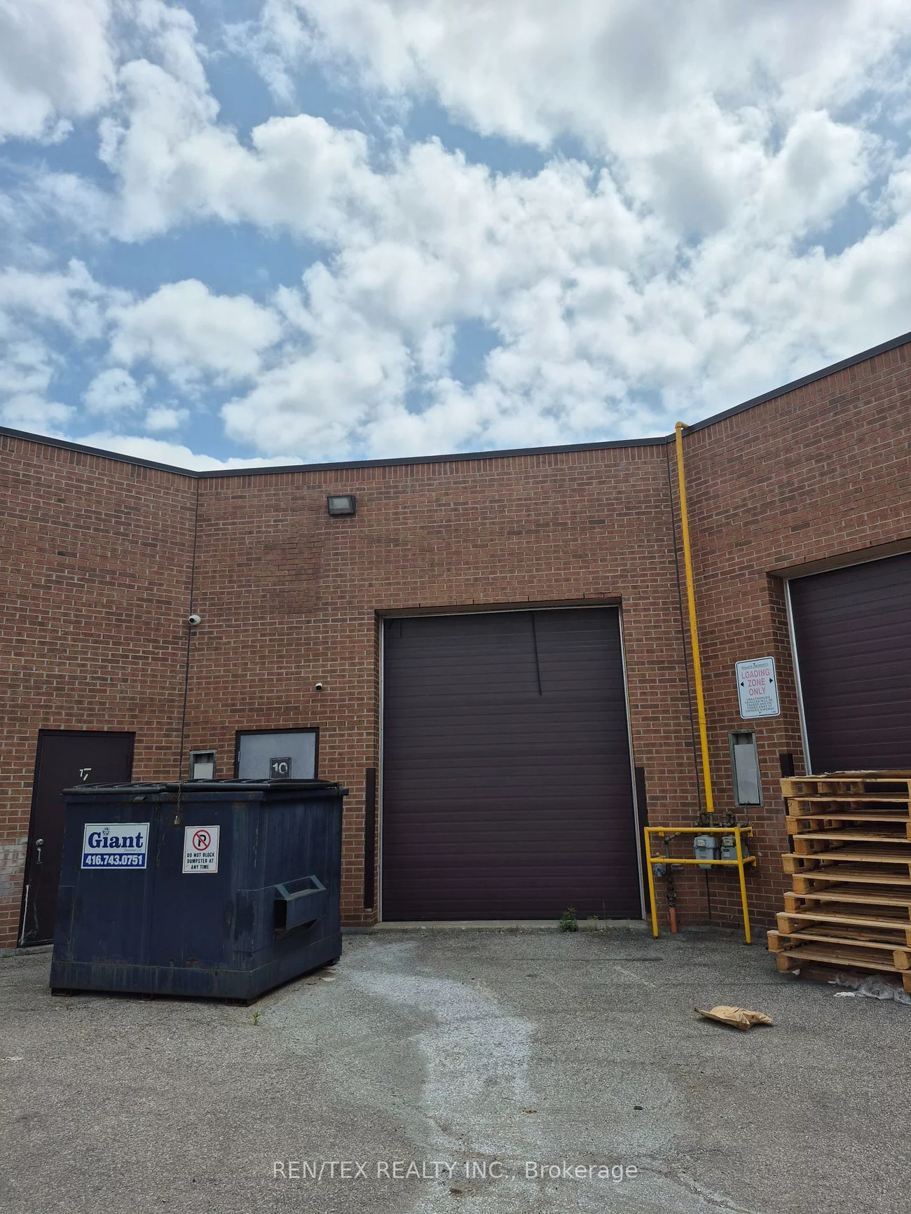 3280, Steeles, Concord, Vaughan