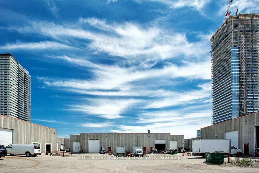 201, Millway, Concord, Vaughan