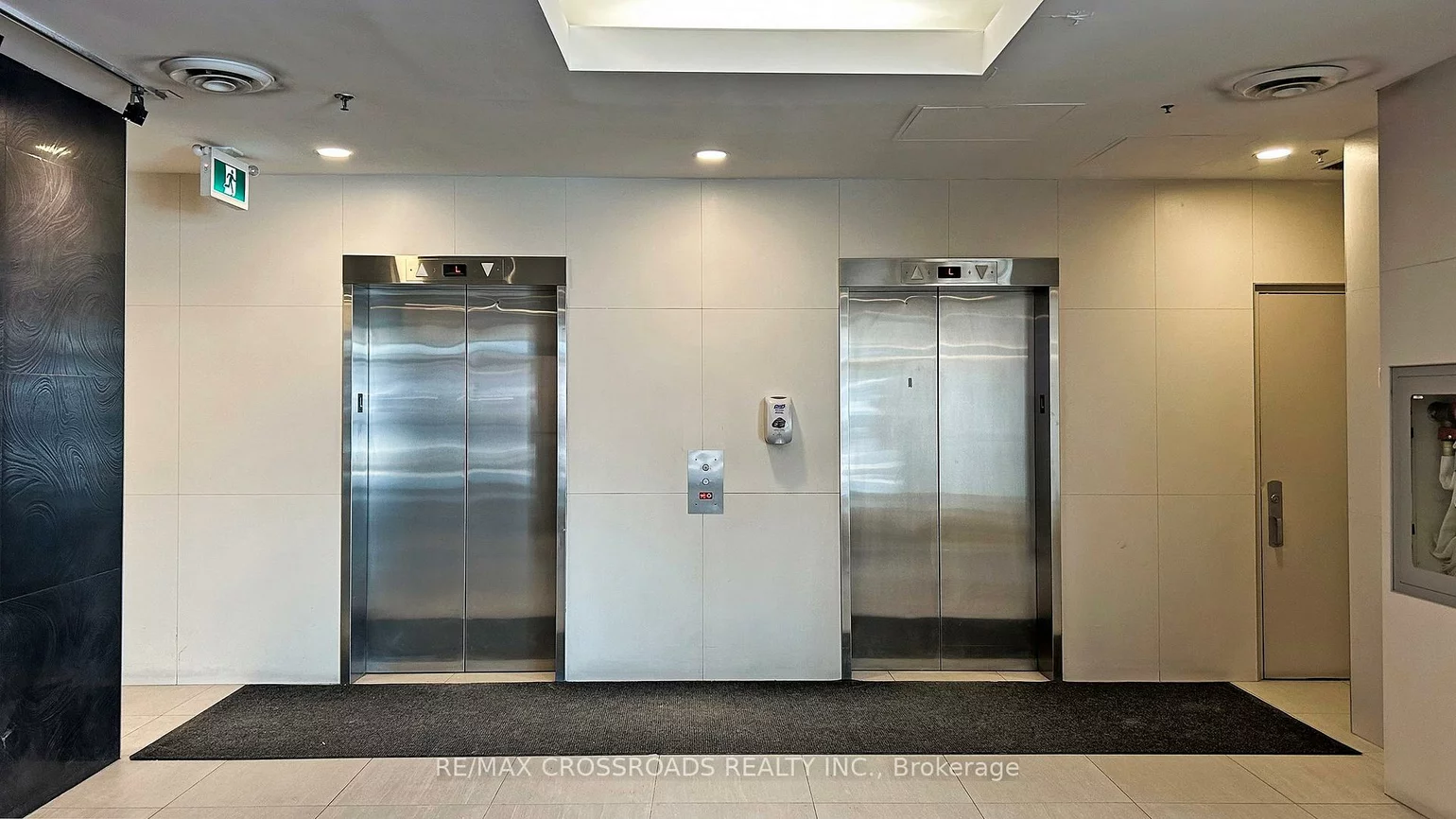 7368, Yonge, Crestwood-Springfarm-Yorkhill, Vaughan