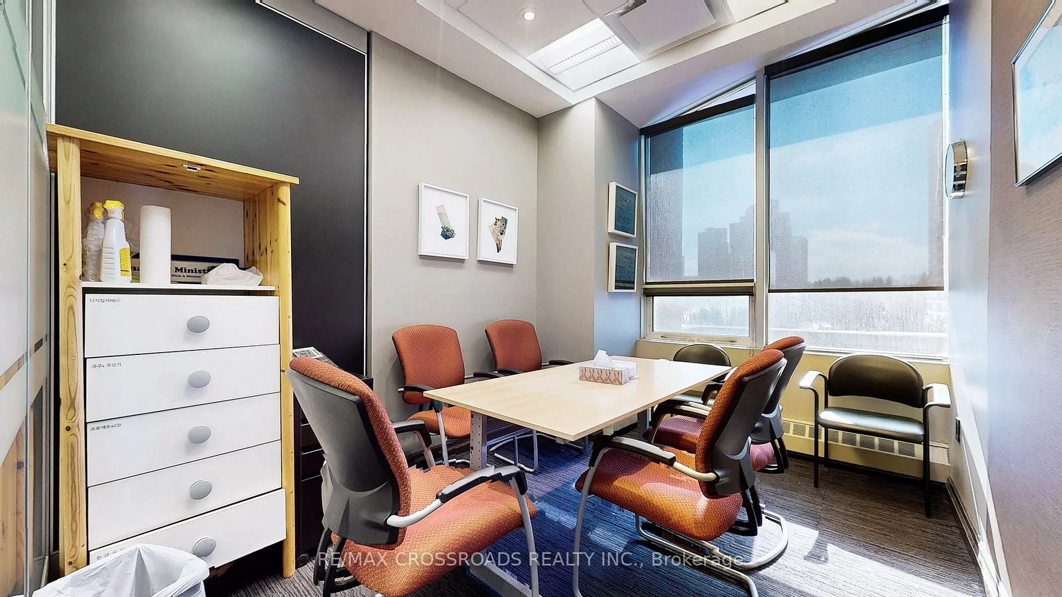 7368, Yonge, Crestwood-Springfarm-Yorkhill, Vaughan