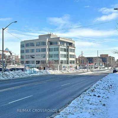 7368, Yonge, Crestwood-Springfarm-Yorkhill, Vaughan