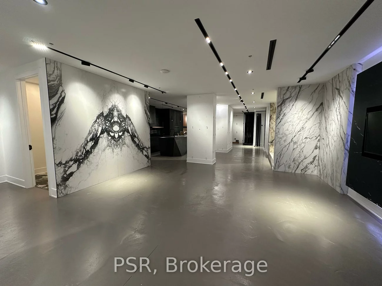 8750, Jane, Concord, Vaughan