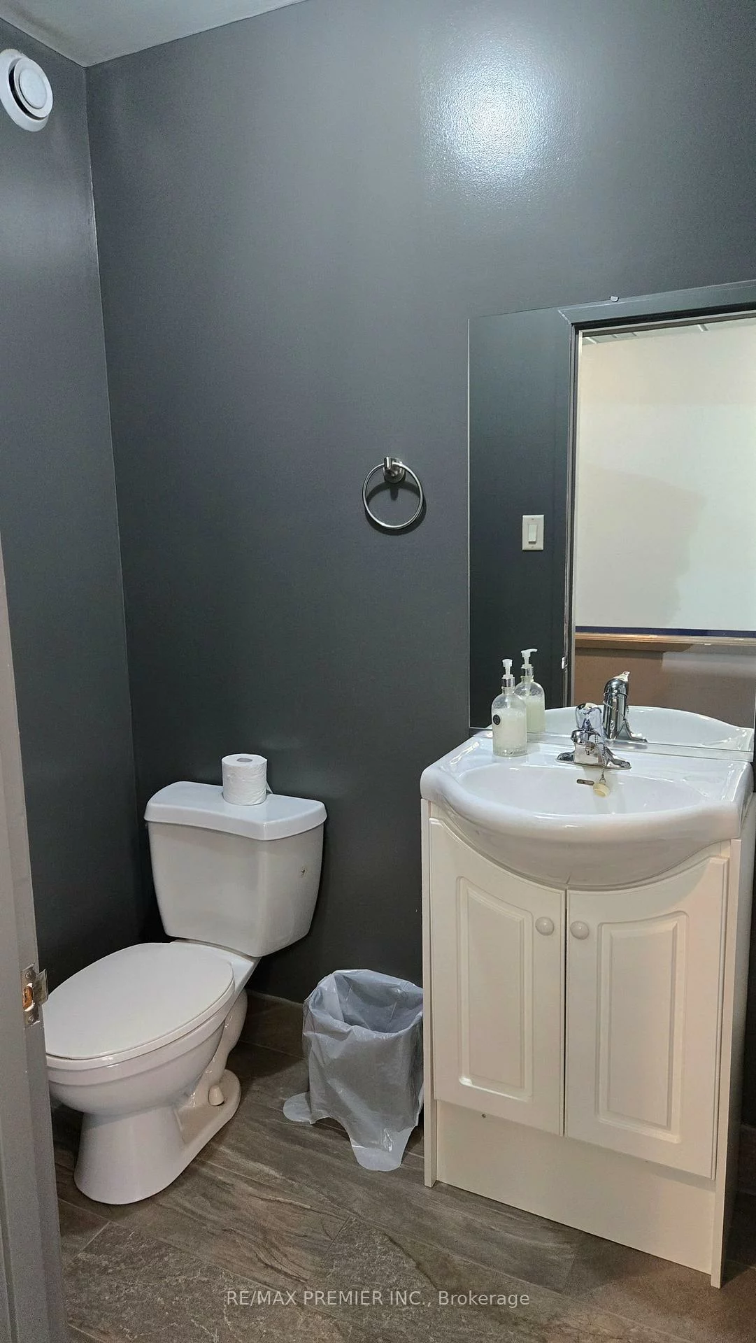 390, Edgely, Concord, Vaughan