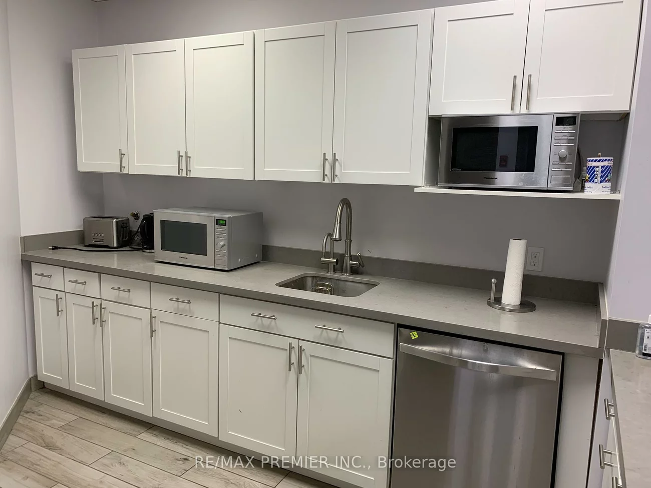 3300, Highway 7, Vaughan Corporate Centre, Vaughan