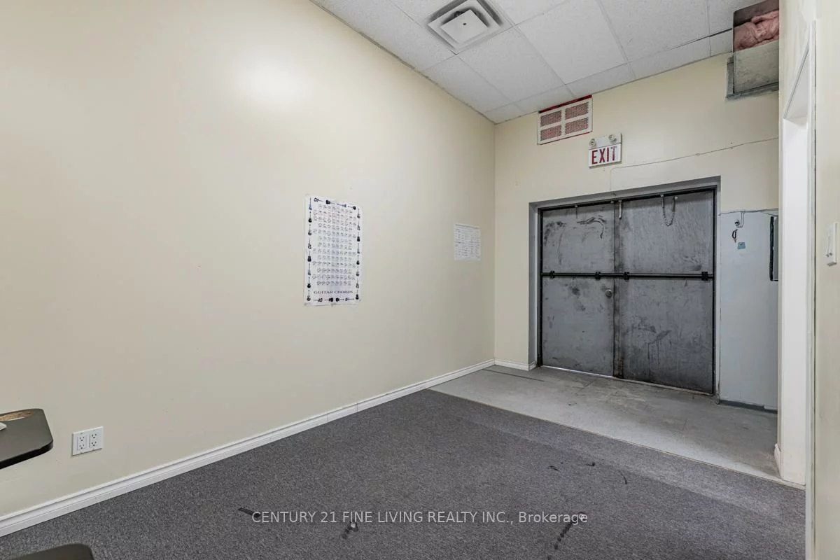 4101, Rutherford, East Woodbridge, Vaughan