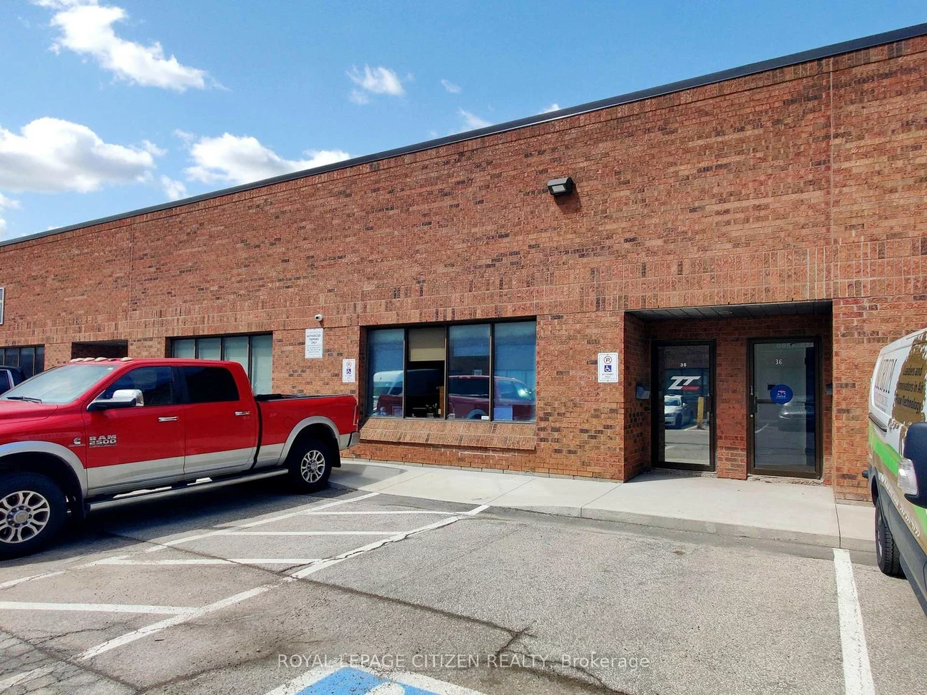 8540, Keele, Concord, Vaughan